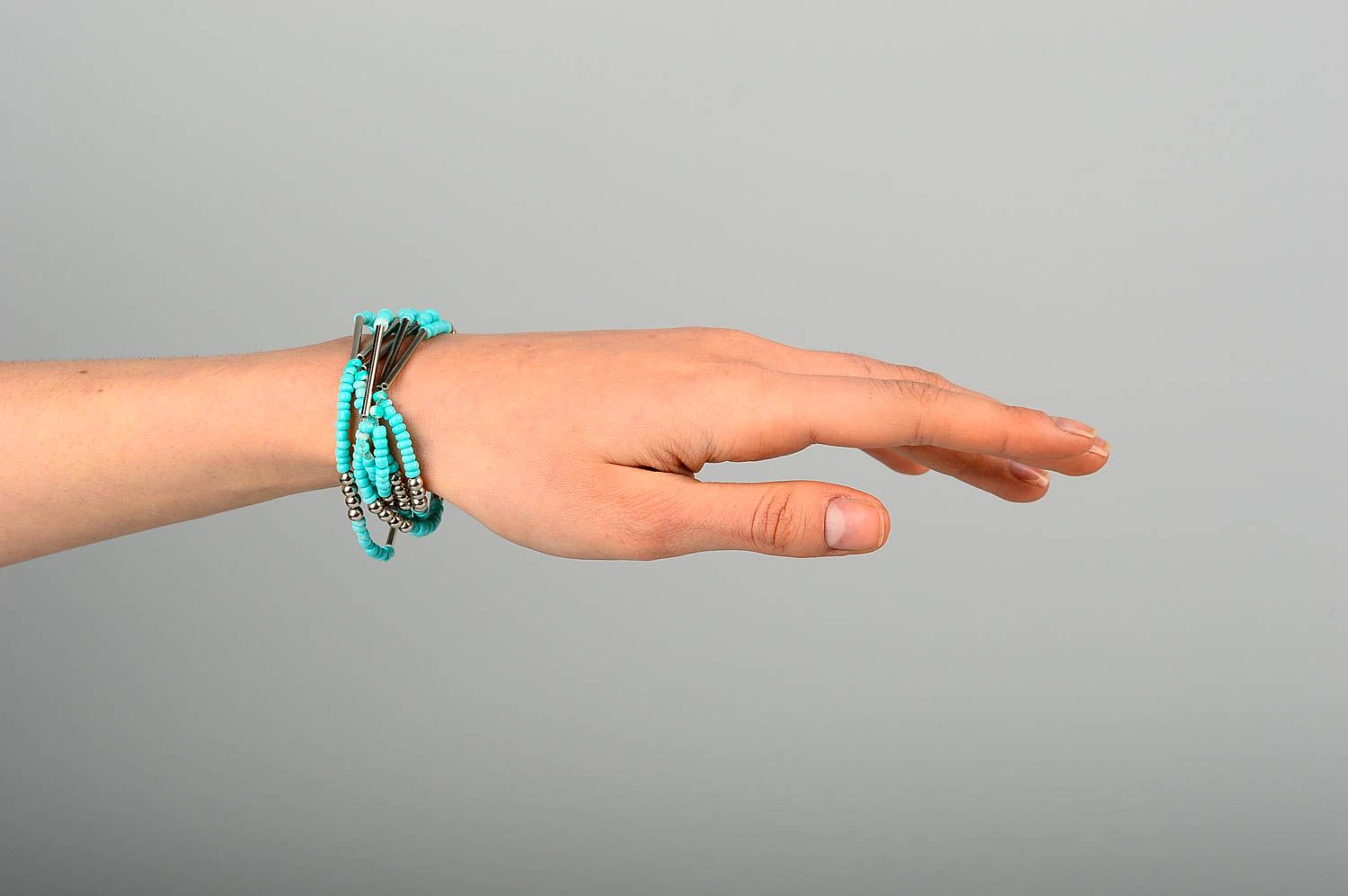 Rocailles Armband handgefertigt Designer Schmuck Frauen Accessoire türkisblau foto 2