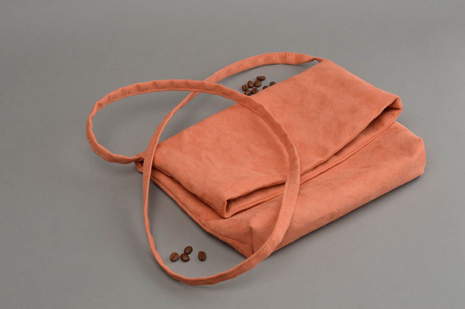 Розовая сумка из искусственной замши ручной работы стильная красивая Сверток фото 1
