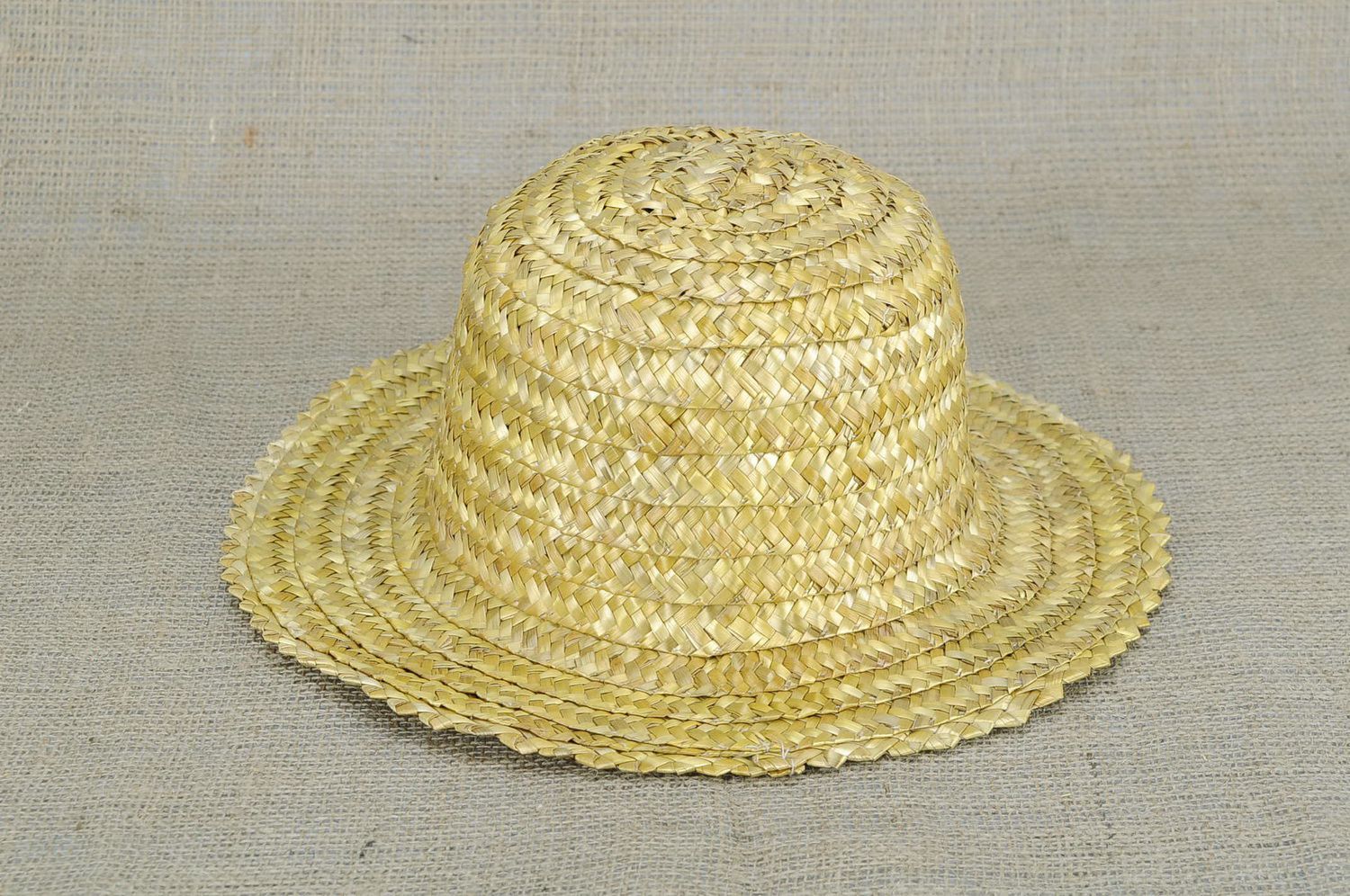 Summer straw hat photo 2