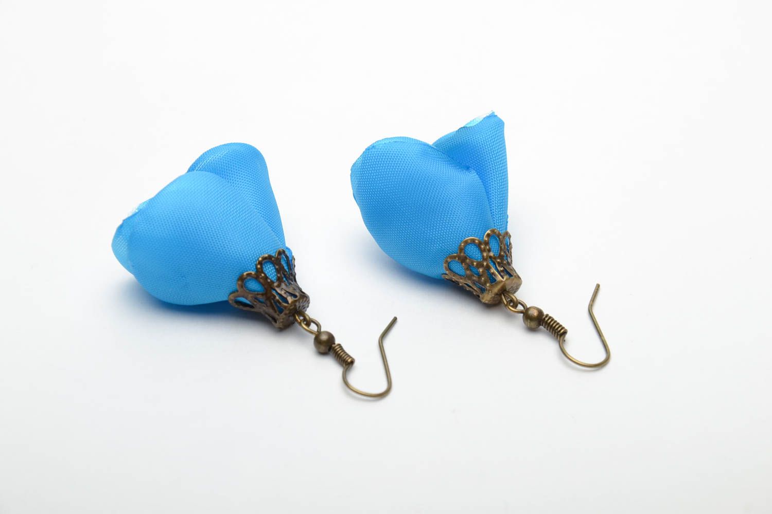 Unusual blue floral earrings photo 5