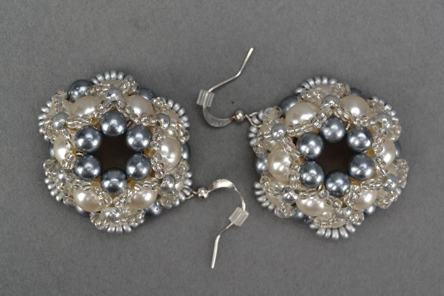Pearl-like beaded earrings Northern Lights photo 3
