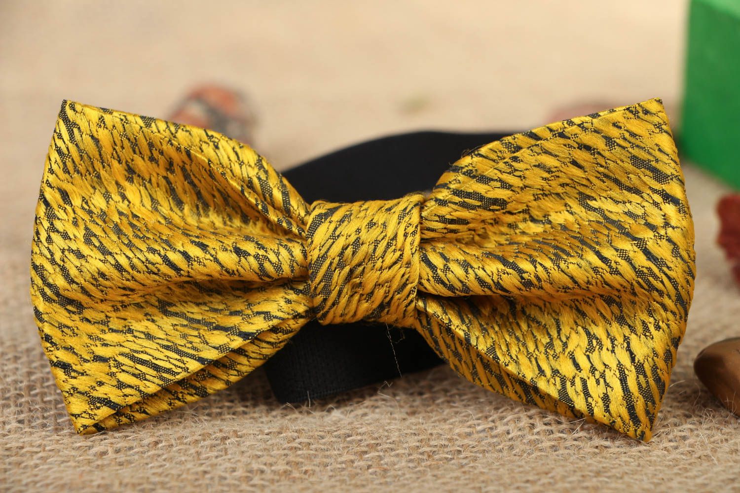 Fabric bow tie photo 5