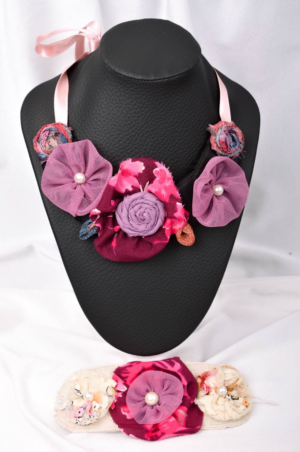 Collar de tela y pulsera con flor hechos a mano bisutería de moda para mujer  foto 1