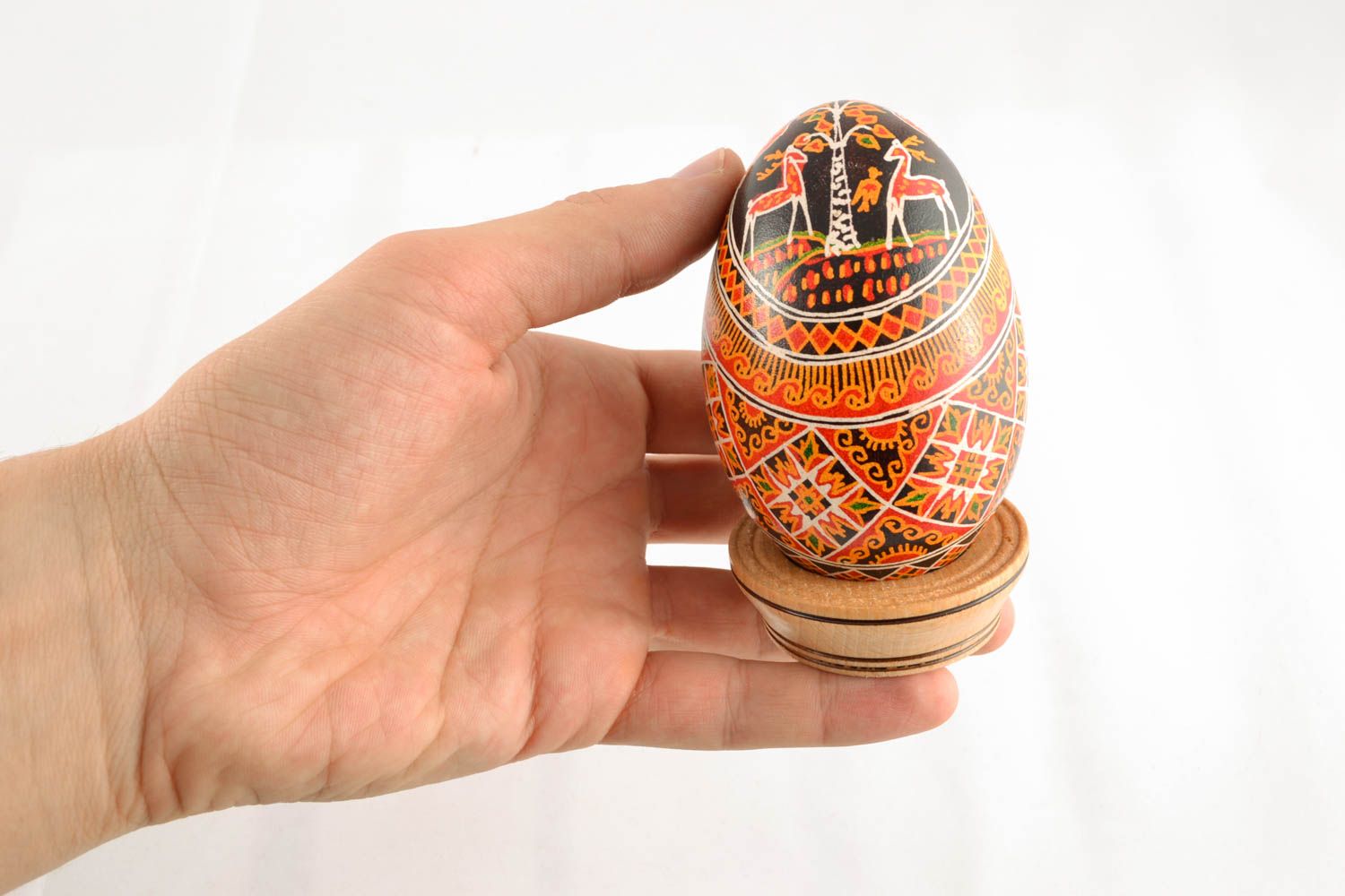 Oeuf de Pâques peint avec support en bois naturel fait main décoration ethnique photo 4