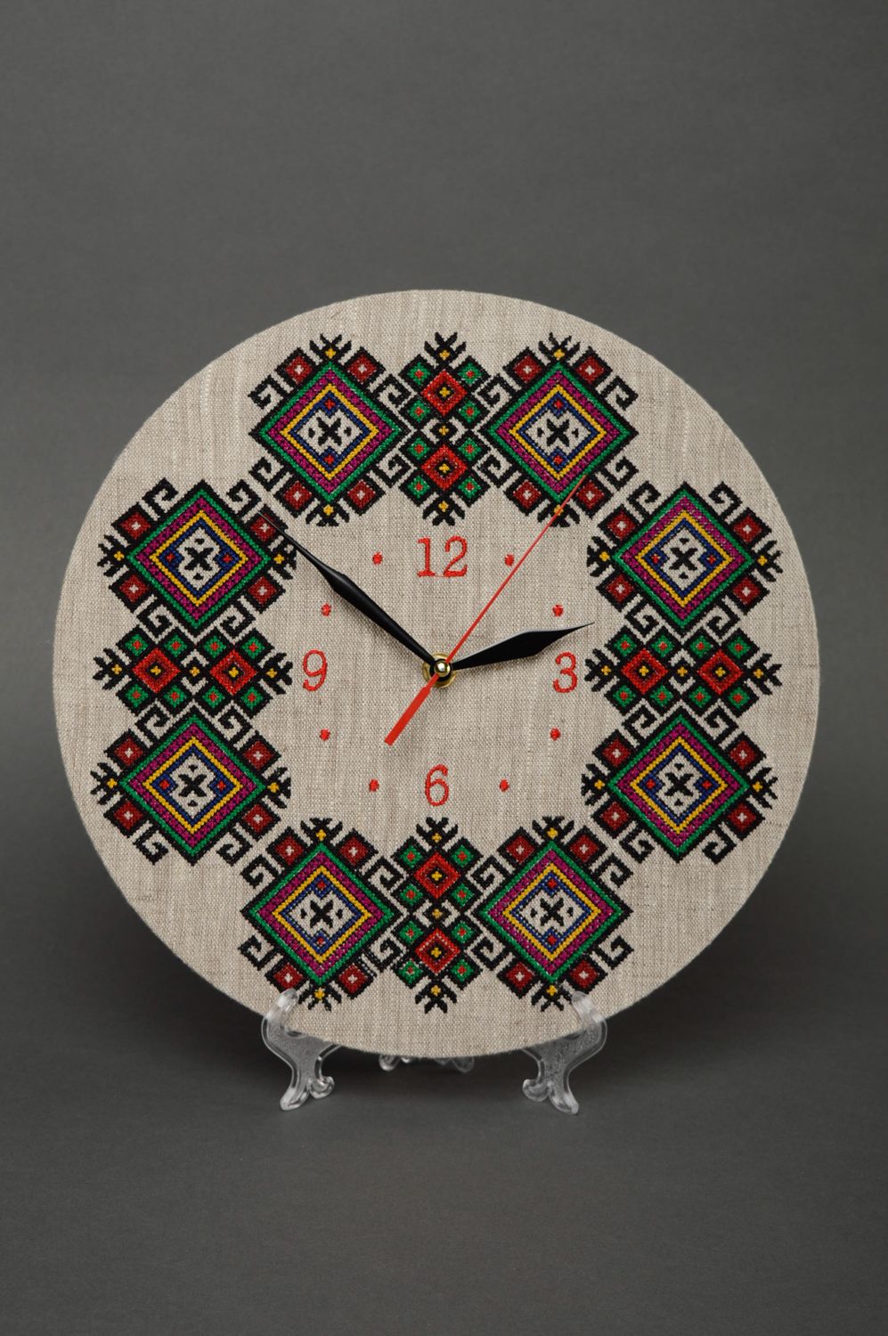 Handmade round wall clock with embroidery photo 1