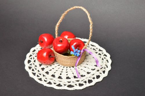 Servilleta tejida a crochet artesanal elemento decorativo diseño de casa - MADEheart.com