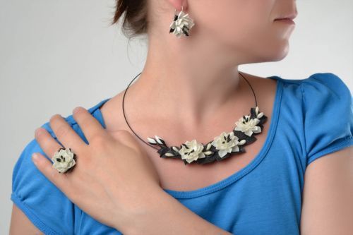 Beautiful handmade cold porcelain jewelry set 3 pieces earrings necklace ring - MADEheart.com