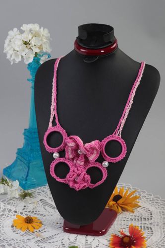 Schmuck Ketten handgemacht Stoff Halskette Designer Schmuck in Rosa für Frauen - MADEheart.com