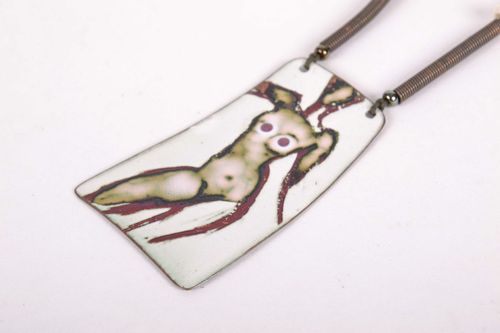 Pendant Nude - MADEheart.com