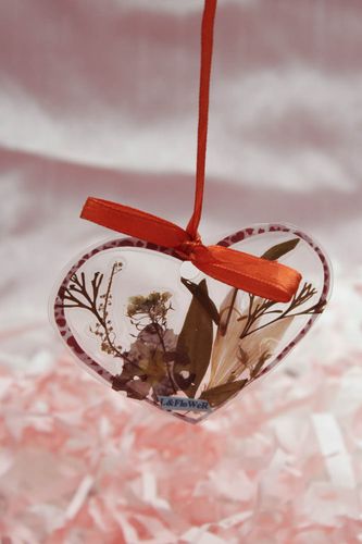 Stylish handmade wall hanging botanical decoration small gifts for decor only - MADEheart.com