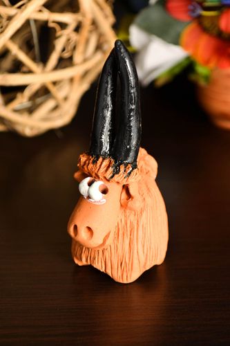 Figurina fatta a mano in ceramica carino animaletto souvenir di terracotta - MADEheart.com