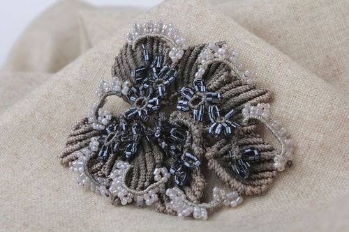 Threaded brooch with beads - MADEheart.com