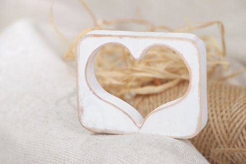 Chipboard cœur blanc fait main bloc en bois figurine décorative romantique - MADEheart.com