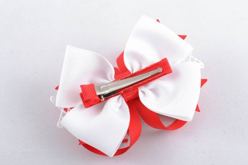 Ribbon bow hair clip - MADEheart.com
