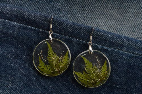 Beautiful handmade epoxy earrings botanical earrings beautiful jewellery - MADEheart.com