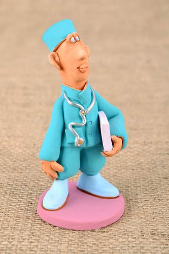 Statuette aus Ton - MADEheart.com