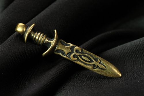 Pingente de bronze feito à mão espada - MADEheart.com