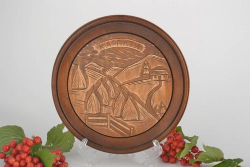 Wooden plate handmade decorative plate wood decoration housewarming gift ideas - MADEheart.com