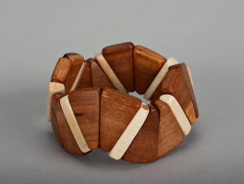 Wooden wrist bracelet Asymmetry - MADEheart.com