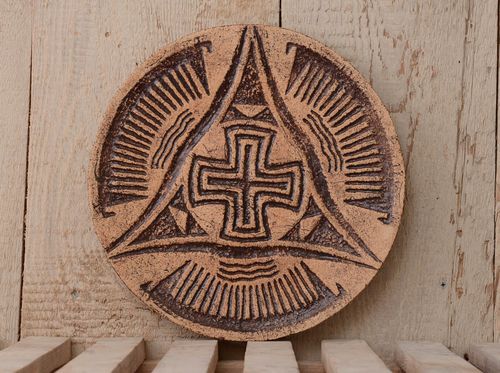 Plato de barro Cruz Vsemirya, placa - MADEheart.com