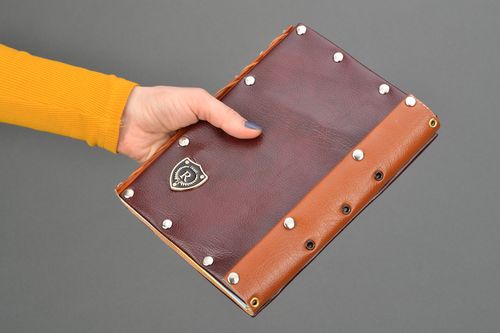 Stilvolles Notizbuch aus Kunstleder - MADEheart.com