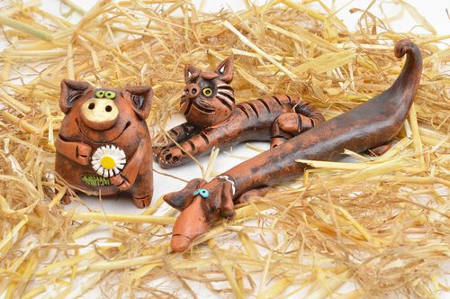 Figuras de barro artesanales decoración de hogar estilosa regalo para amigo  - MADEheart.com
