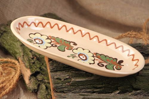 Künstlerischer Keramik Fischteller aus rotem Ton mit Glasur Handarbeit - MADEheart.com