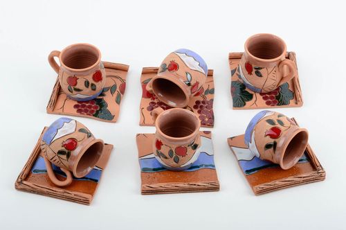 Ceramic set of 6 (six) wine cups with tray and garnet pattern - MADEheart.com