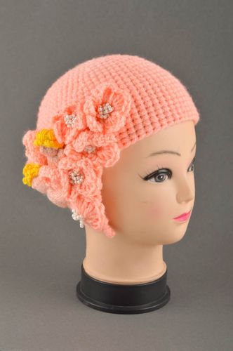 Gorro artesanal con flores color rosa ropa para mujer regalo personalizado - MADEheart.com