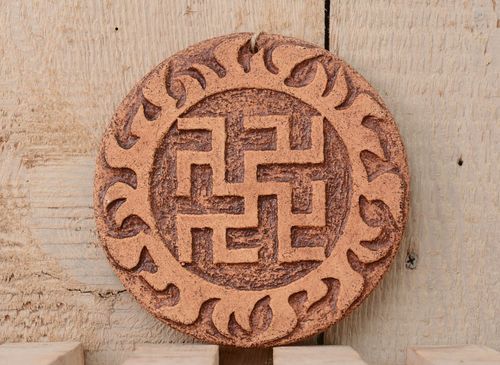 Teller mit Muster Odolen-Trava - MADEheart.com