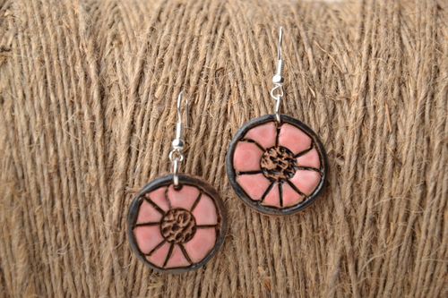Boucles doreilles en terre cuite faites main - MADEheart.com