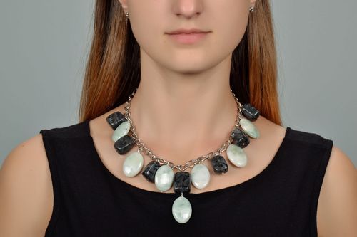 Elegant necklace with nephrite and labradorite - MADEheart.com
