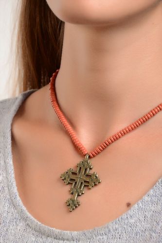 Handcrafted jewelry cross pendant ethnic jewelry pendant necklace gifts for girl - MADEheart.com