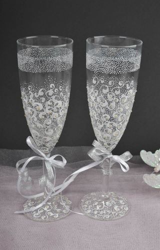 Handmade glasses unusual glasses for newlyweds wedding accessories gift ideas - MADEheart.com