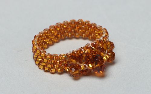 Handmade beaded ring with crystal - MADEheart.com