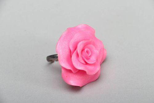 Polymer clay floral ring - MADEheart.com