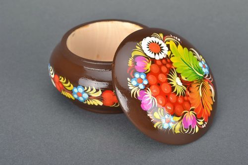 Small round patterned box - MADEheart.com