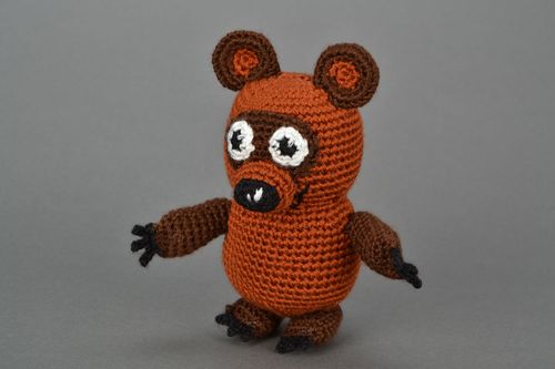 Brinquedo de malha feito à mão Ursinho - MADEheart.com