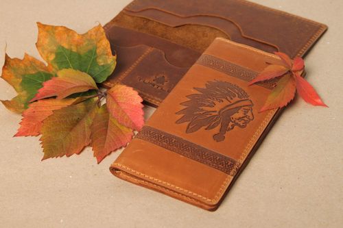 Unusual handmade leather wallet gentlemen only leather goods gift ideas - MADEheart.com