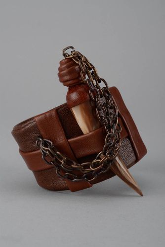 Кожаный браслет с рогом - MADEheart.com