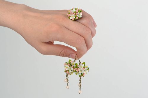 Womens designer handmade jewelry set 2 pieces flower earrings and ring - MADEheart.com