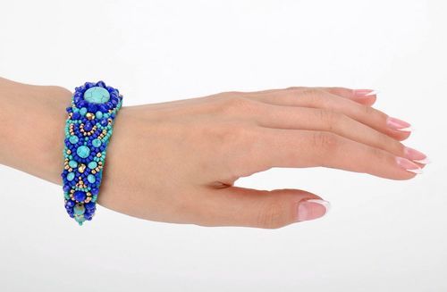 Pulsera artesanal con cristales, turquesa y abalorios - MADEheart.com