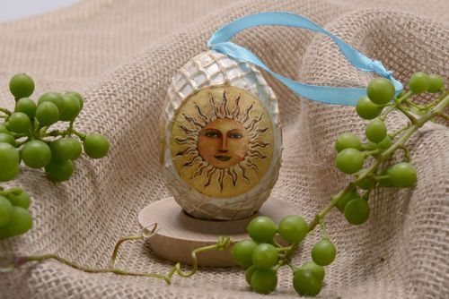 Hanging Easter egg Mandala of money - MADEheart.com