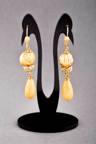 Orecchini di pietre naturali fatti a mano accessorio originale bello da donna - MADEheart.com