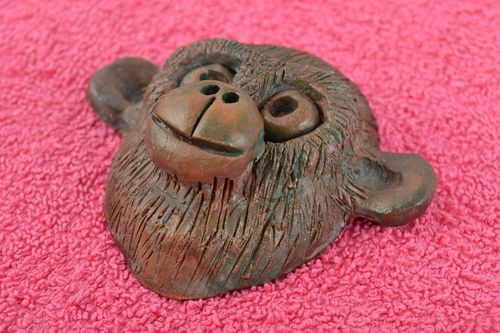 Maschera souvenir fatta a mano scimmia in ceramica decorazione da parete - MADEheart.com