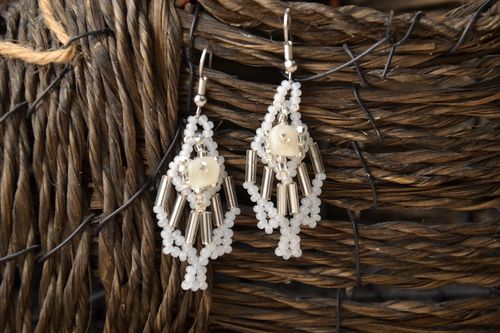 Boucles doreilles faites main en perles de rocailles - MADEheart.com