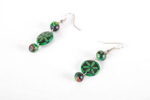 Long green earrings - MADEheart.com