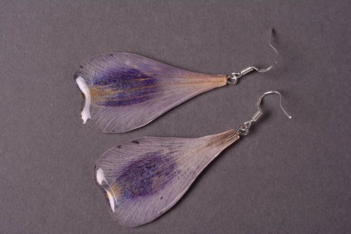 Nice handmade flower earrings botanical jewelry designs fashion trends - MADEheart.com