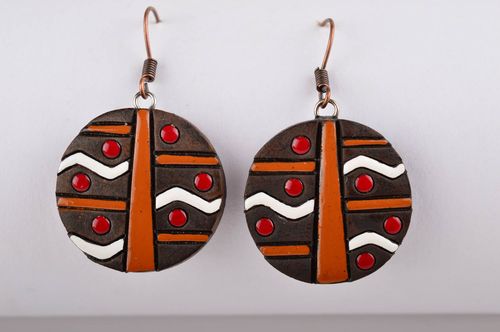 Boucles doreilles en céramique Bijou fait main avec peinture Cadeau femme - MADEheart.com