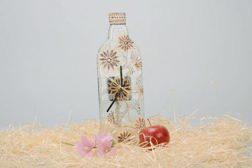 Clocks made from a bottle Floral Pattern - MADEheart.com